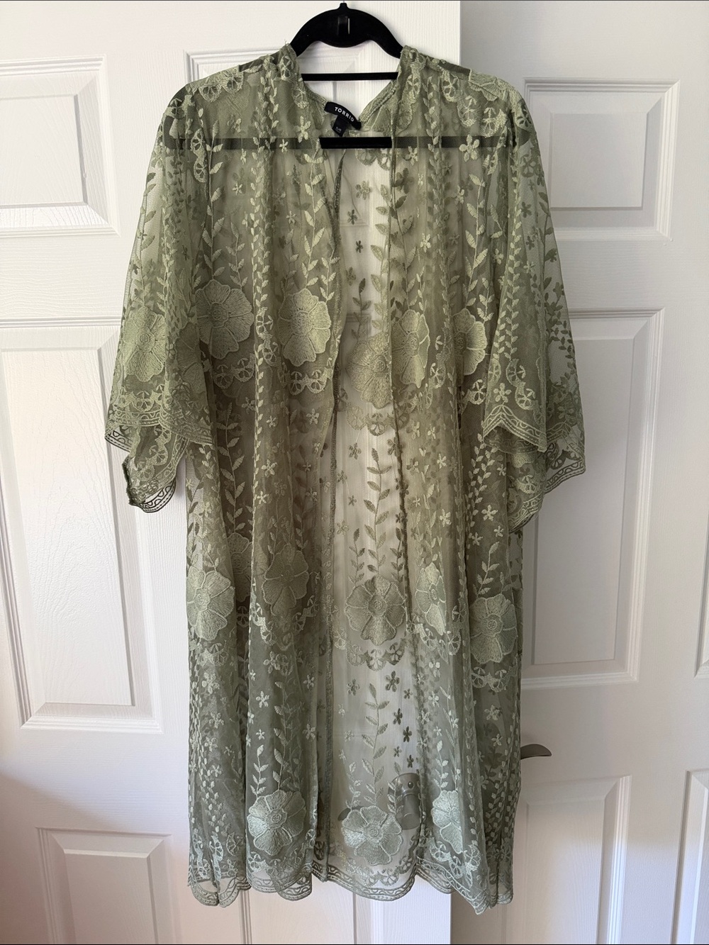 torrid Sage Green Embroidered Lace Kimono